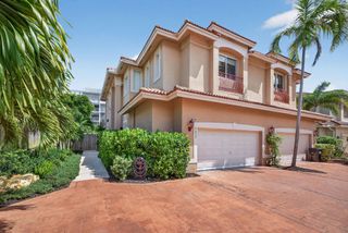 4632 Seagrape Dr 4632, Lauderdale By The Sea, FL 33308