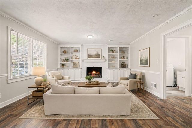835 Lockriver Way, Lawrenceville, GA 30044