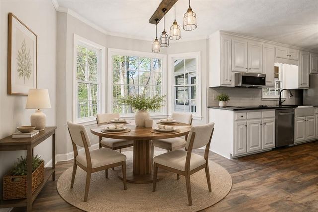 835 Lockriver Way, Lawrenceville, GA 30044