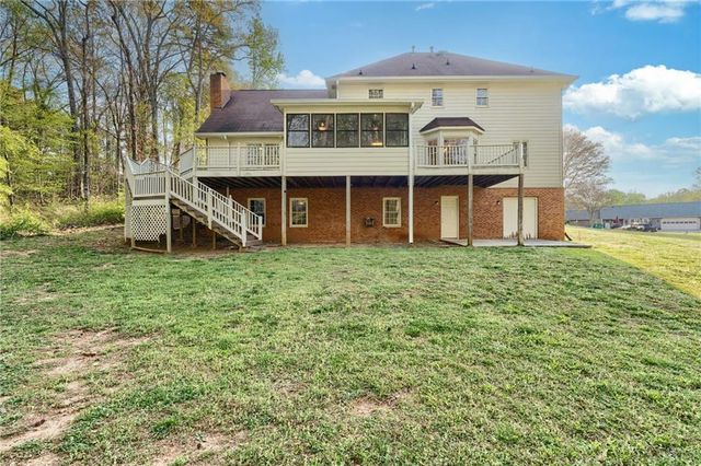 835 Lockriver Way, Lawrenceville, GA 30044