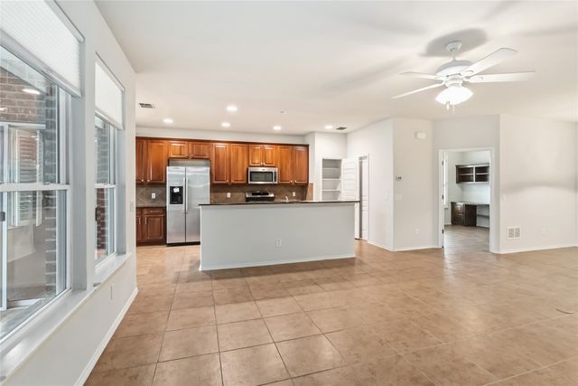 942 Carrington Greens Drive, Frisco, TX 75036