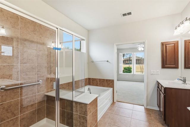 942 Carrington Greens Drive, Frisco, TX 75036