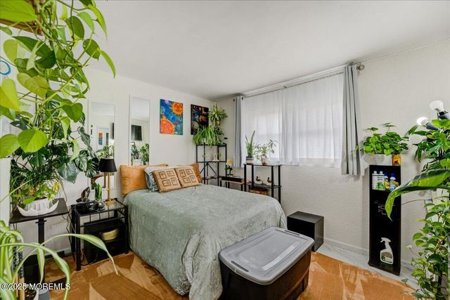 8 Knox Boulevard, Neptune Township, NJ 07753