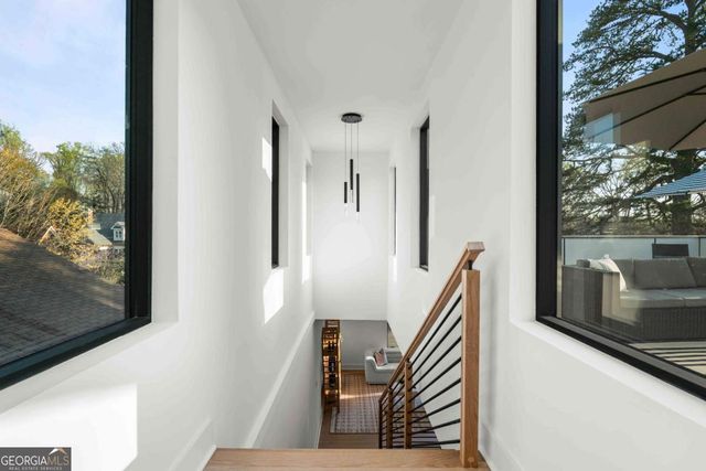 864 Amsterdam Avenue NE, Atlanta, GA 30306