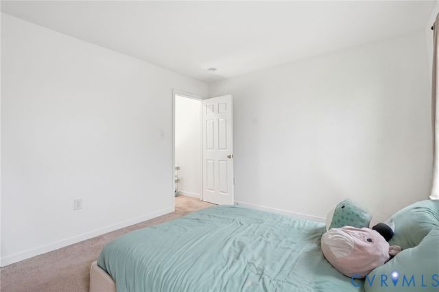 13401 Greenham Ct, Chester, VA 23831