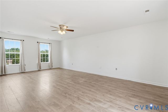 13401 Greenham Ct, Chester, VA 23831