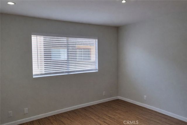 5403 Newcastle Avenue 12, Encino, CA 91316