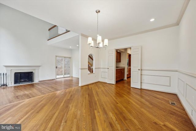 6 GOLDLEAF CT, Bethesda, MD 20817