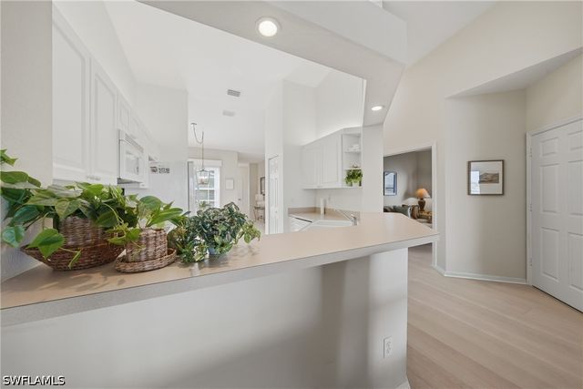 3320 W Crown Pointe BLVD 201, Naples, FL 34112