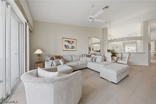 3320 W Crown Pointe BLVD 201, Naples, FL 34112