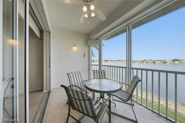 3320 W Crown Pointe BLVD 201, Naples, FL 34112