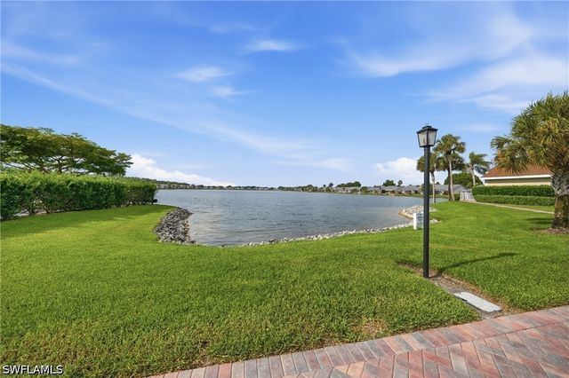 3320 W Crown Pointe BLVD 201, Naples, FL 34112