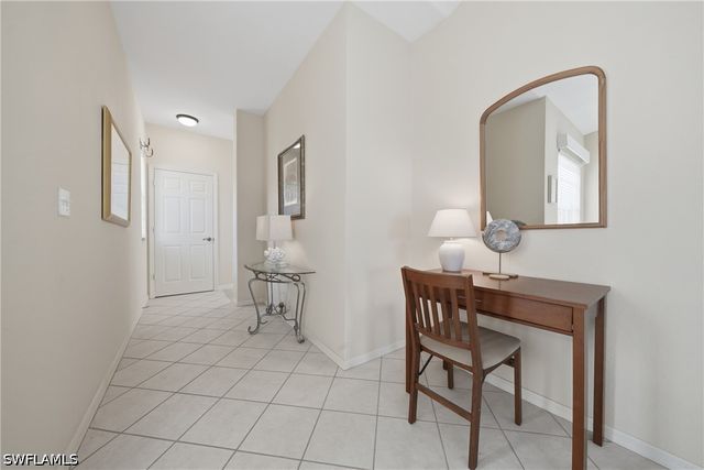 3320 W Crown Pointe BLVD 201, Naples, FL 34112