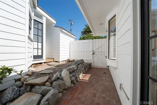 500 Mountain Road, Laguna Beach, CA 92651