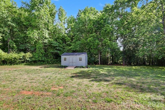 4175 Brandy Creek Court, Clover, SC 29710