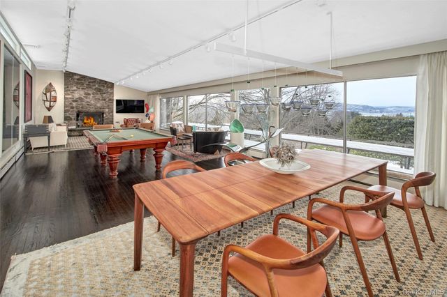 132 Ridgecrest Road, Briarcliff Manor, NY 10510