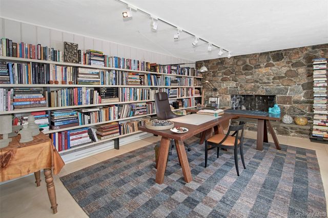 132 Ridgecrest Road, Briarcliff Manor, NY 10510