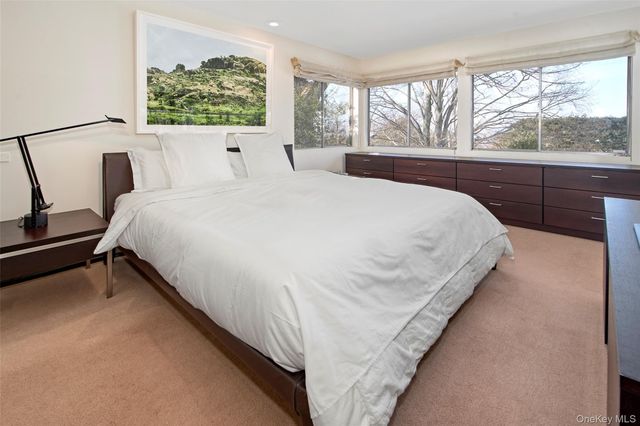 132 Ridgecrest Road, Briarcliff Manor, NY 10510