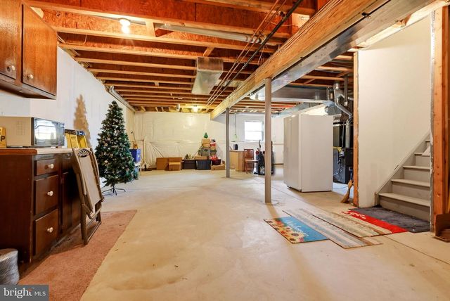 221 HAWTHORNE WAY, Riverside, NJ 08075