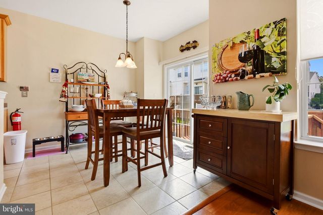 221 HAWTHORNE WAY, Riverside, NJ 08075