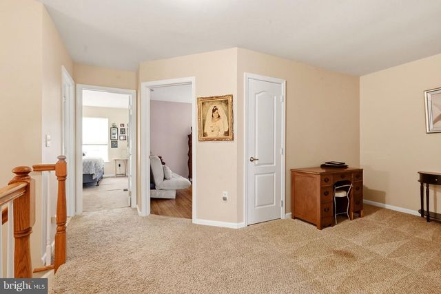 221 HAWTHORNE WAY, Riverside, NJ 08075