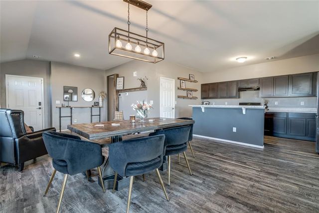 10013 Black Bear Trail, Yukon, OK 73099