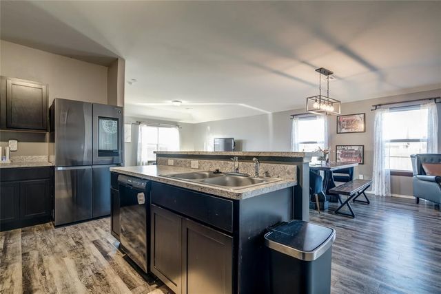 10013 Black Bear Trail, Yukon, OK 73099