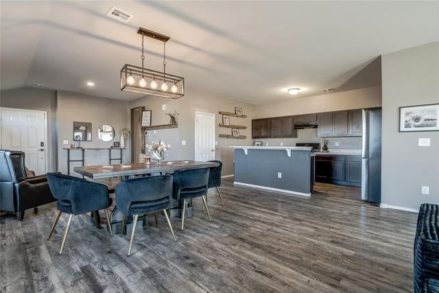 10013 Black Bear Trail, Yukon, OK 73099