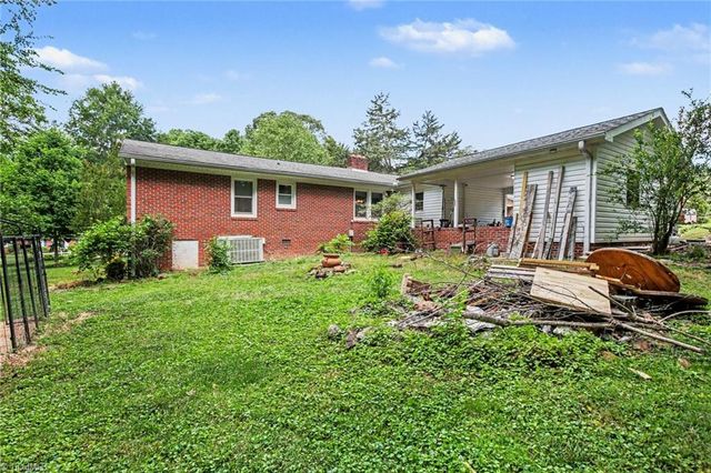 103 Arbor Drive, Lexington, NC 27292