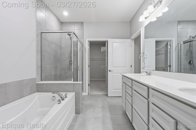 55638 Oak Pointe Drive, Shelby Charter Township, MI 48315