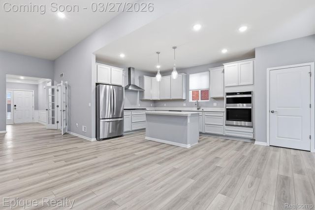 55638 Oak Pointe Drive, Shelby Charter Township, MI 48315