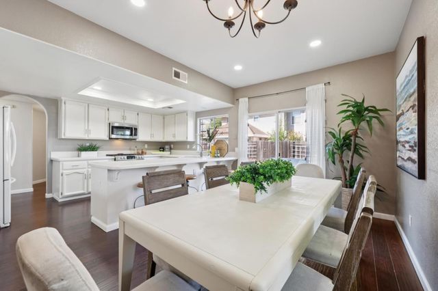 1333 Downieville Drive, El Dorado Hills, CA 95762