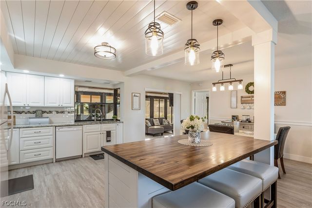 1264 Bounds ST, Port Charlotte, FL 33952