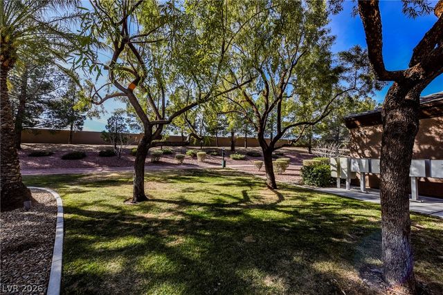 9108 Vista Greens Way 104, Las Vegas, NV 89134