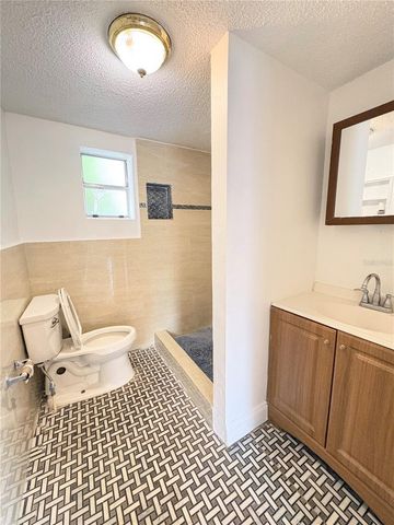 1655 DREW STREET, Clearwater, FL 33755