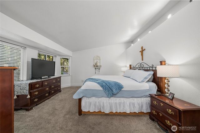 13920 51st Avenue NW, Gig Harbor, WA 98332