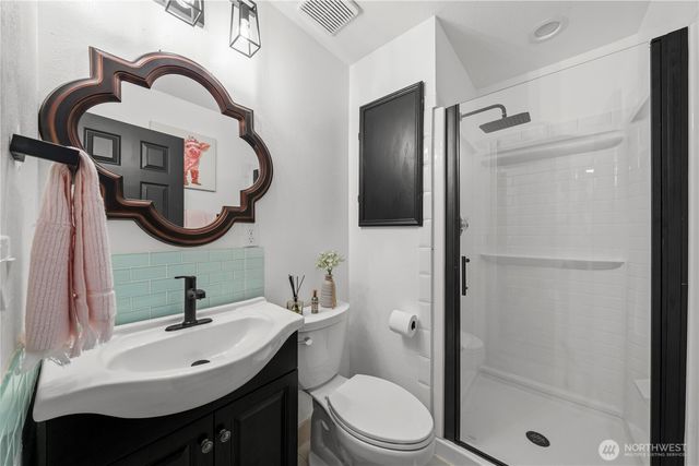 13920 51st Avenue NW, Gig Harbor, WA 98332