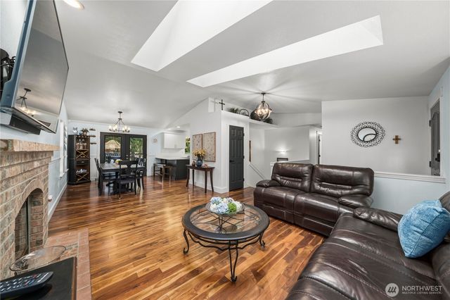 13920 51st Avenue NW, Gig Harbor, WA 98332