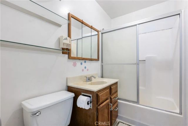 4102 Sequoia Street, Los Angeles, CA 90039