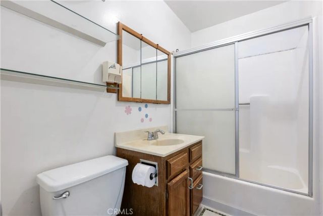 4102 Sequoia Street, Los Angeles, CA 90039