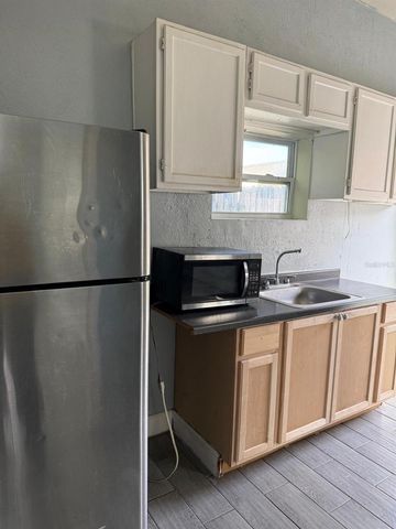 5871 NORTH LANE, Orlando, FL 32808