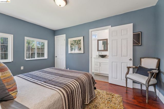 2960 106Th Ave, Oakland, CA 94605
