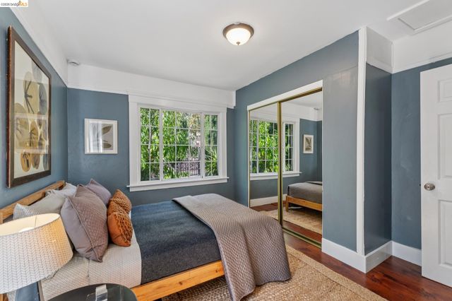 2960 106Th Ave, Oakland, CA 94605