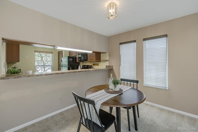 1074 Sandpiper Drive, Waterford Charter Township, MI 48328
