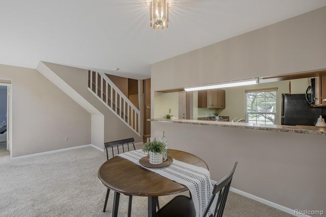 1074 Sandpiper Drive, Waterford Charter Township, MI 48328
