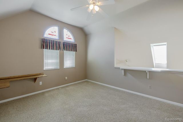 1074 Sandpiper Drive, Waterford Charter Township, MI 48328