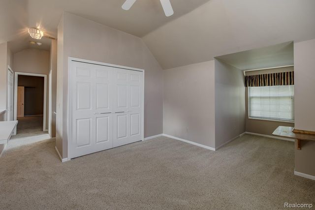 1074 Sandpiper Drive, Waterford Charter Township, MI 48328