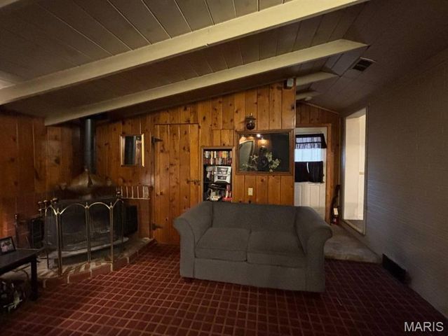 5 Columbus Drive, Belleville, IL 62226