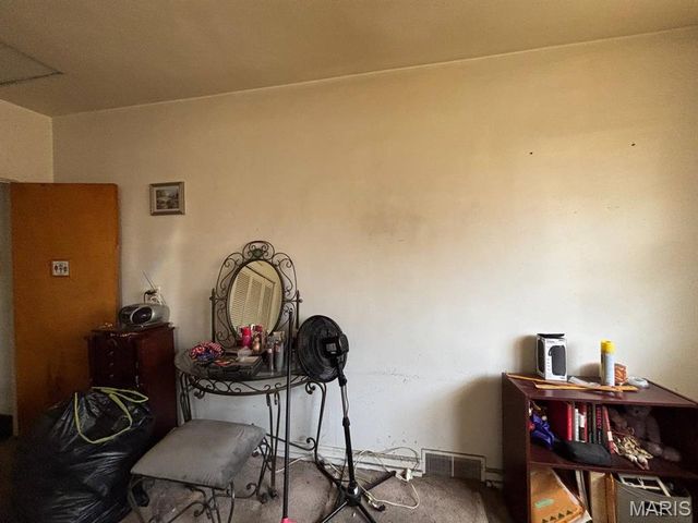 5 Columbus Drive, Belleville, IL 62226