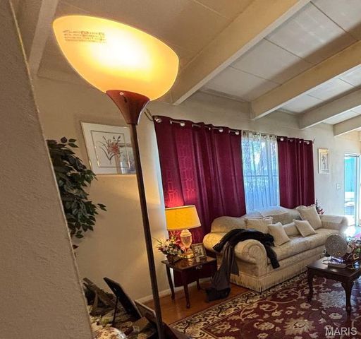 5 Columbus Drive, Belleville, IL 62226